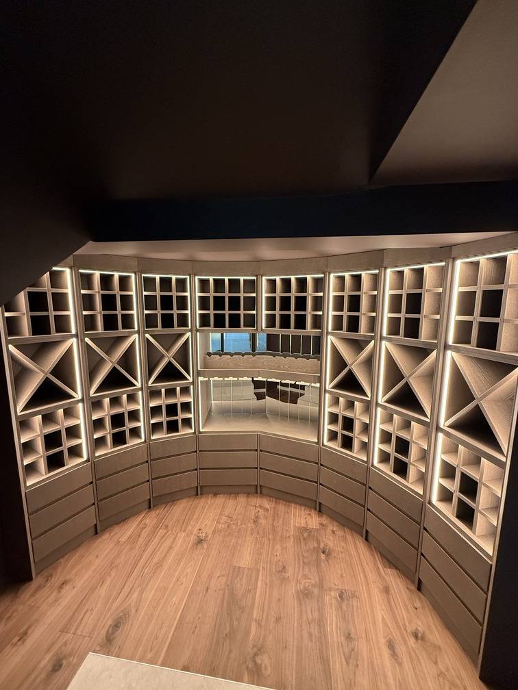 Maison de Bouteilles 1 Après