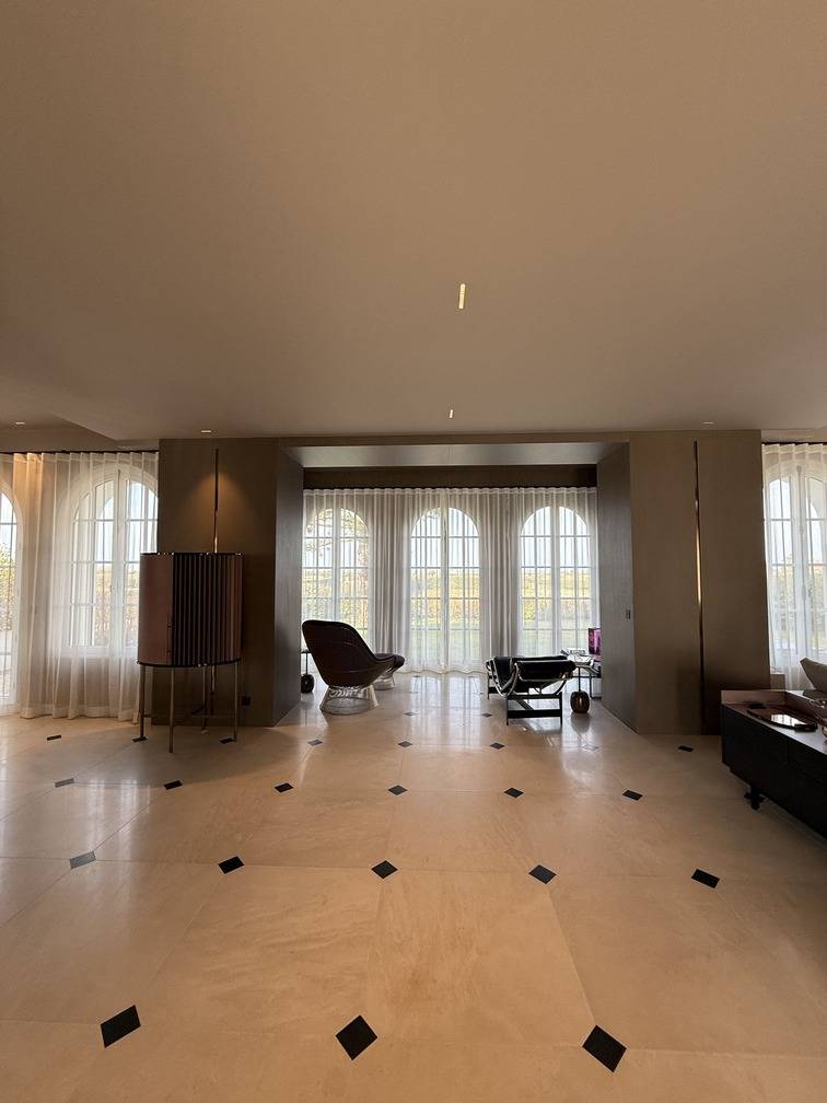 Salon d_hiver Après