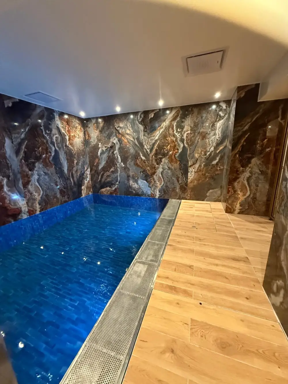 Création d’une piscine intérieure en Île-de-France